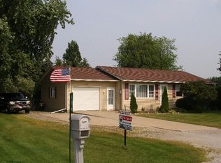 470 N Farley Rd, Bay City, MI 48708
