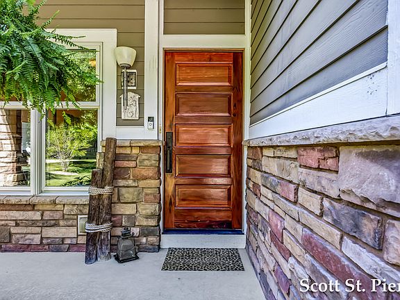 2nd image of 3461 Scenic Dr