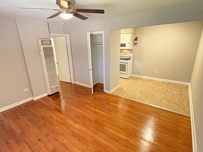 2242 Burr Oak Ave — Photo 6