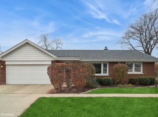 210 W Van Buren St, Elmhurst, IL