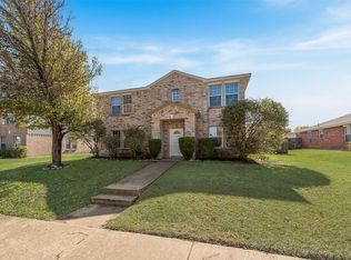 616 Jewelflower Dr, Desoto, TX 75115