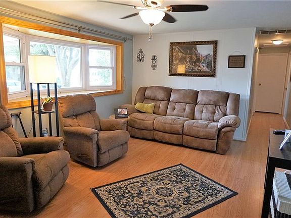 5th image of 7148 Kismet Pl