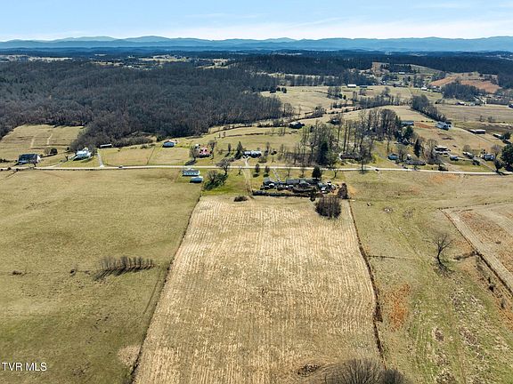 5th image of 1 Tennessee #93