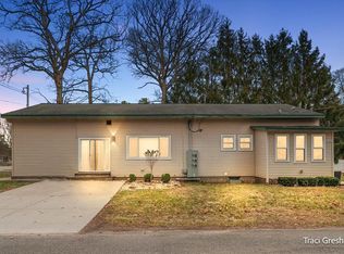 15190 Leonard Rd, Spring Lake, MI 49456