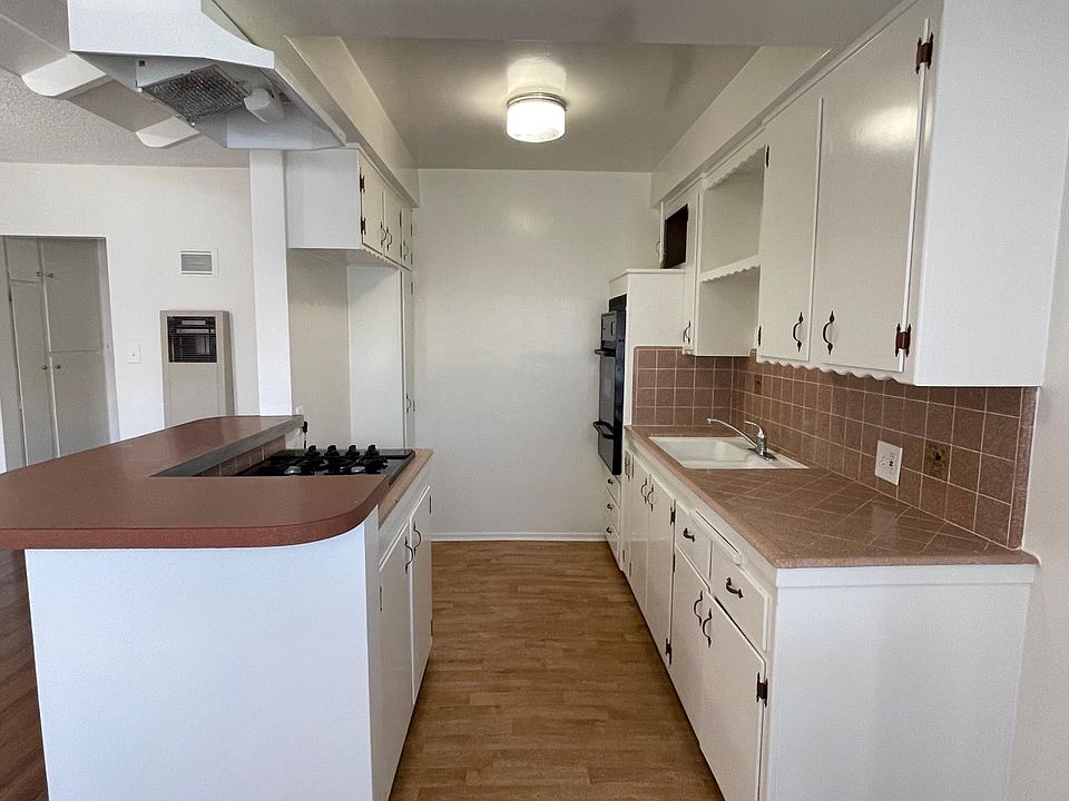 1st image of 517 N 21st St APT D