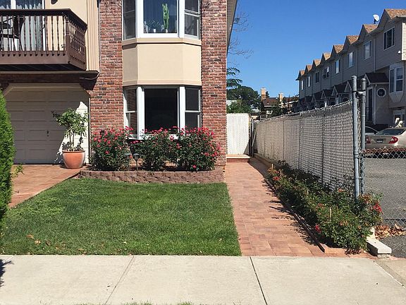 3rd image of 349 Mallory Ave