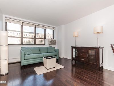 301 Cathedral Pkwy #1-P, New York, NY, 10026