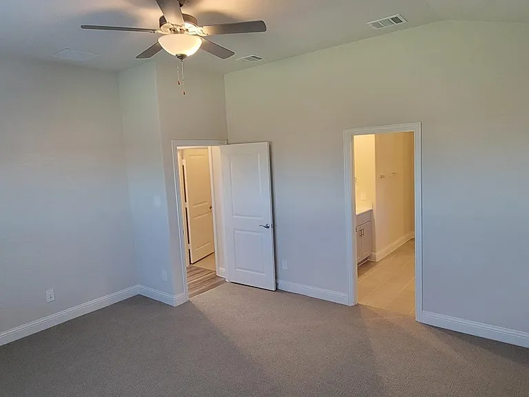2371 Aspen Hill Dr — Photo 21