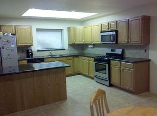 1025 Roldan Ave, Simi Valley, CA 93065