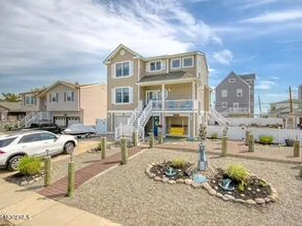 207 Ceylon Ave, Seaside Heights, NJ 08751