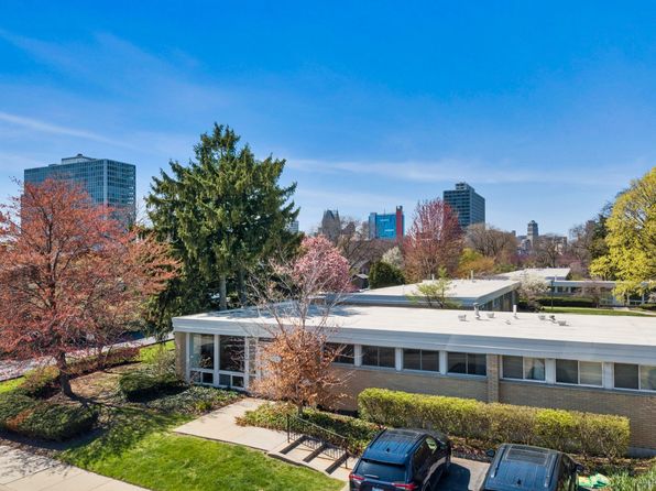1701 Orleans St, Detroit, MI 48207