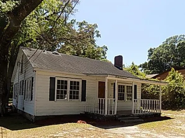 110 E Register Ave, Geneva, AL 36340