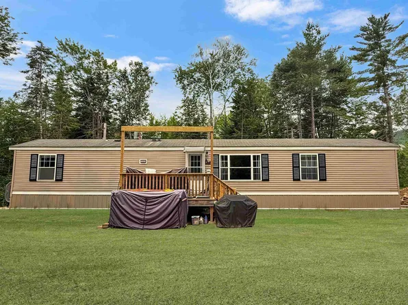 584 Bog Road, Stratford, NH 03590
