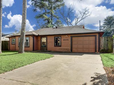 4625 Holly St, Bellaire, TX, 77401