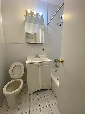 Rented by Oxford Property Group | media 28