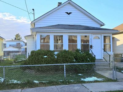 6504 24th AVENUE, Kenosha, WI, 53143