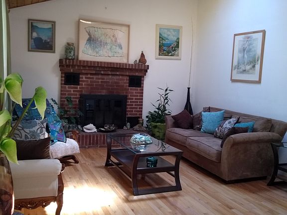 4th image of 10961 Cedar Dr