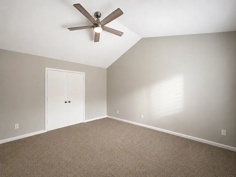 13505 Bolingbrook Ln — Photo 8
