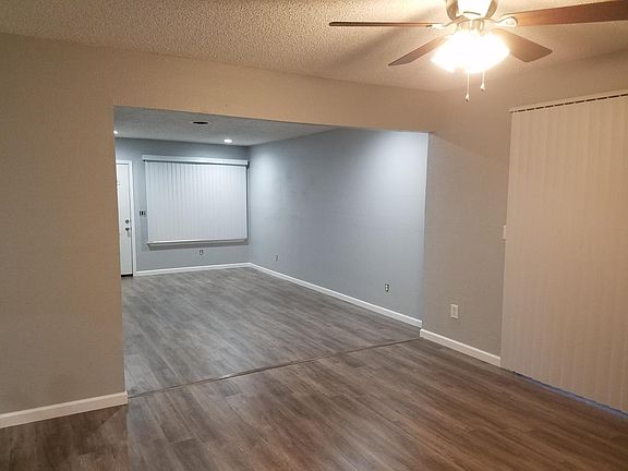 4th image of 6154 Peoria Dr