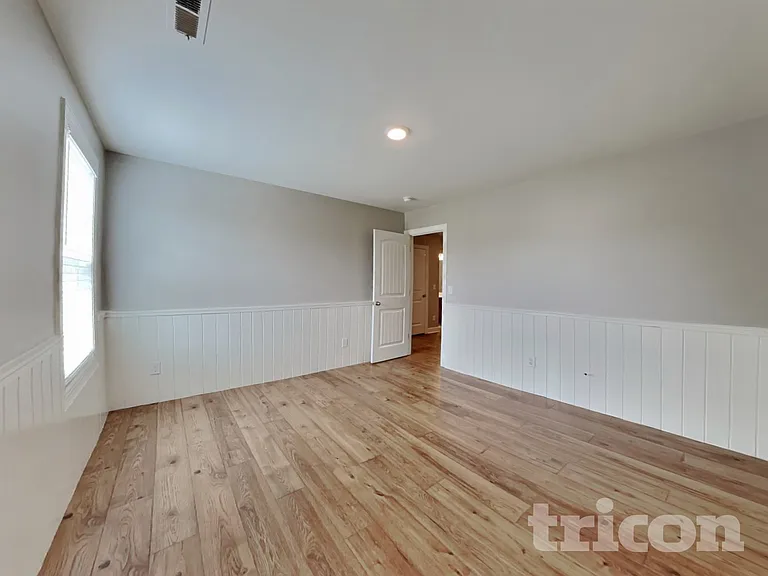 4724 Abbey Park Rd — Photo 17