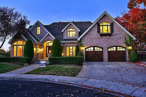 1st image of 1077 E Breton Woods Ln