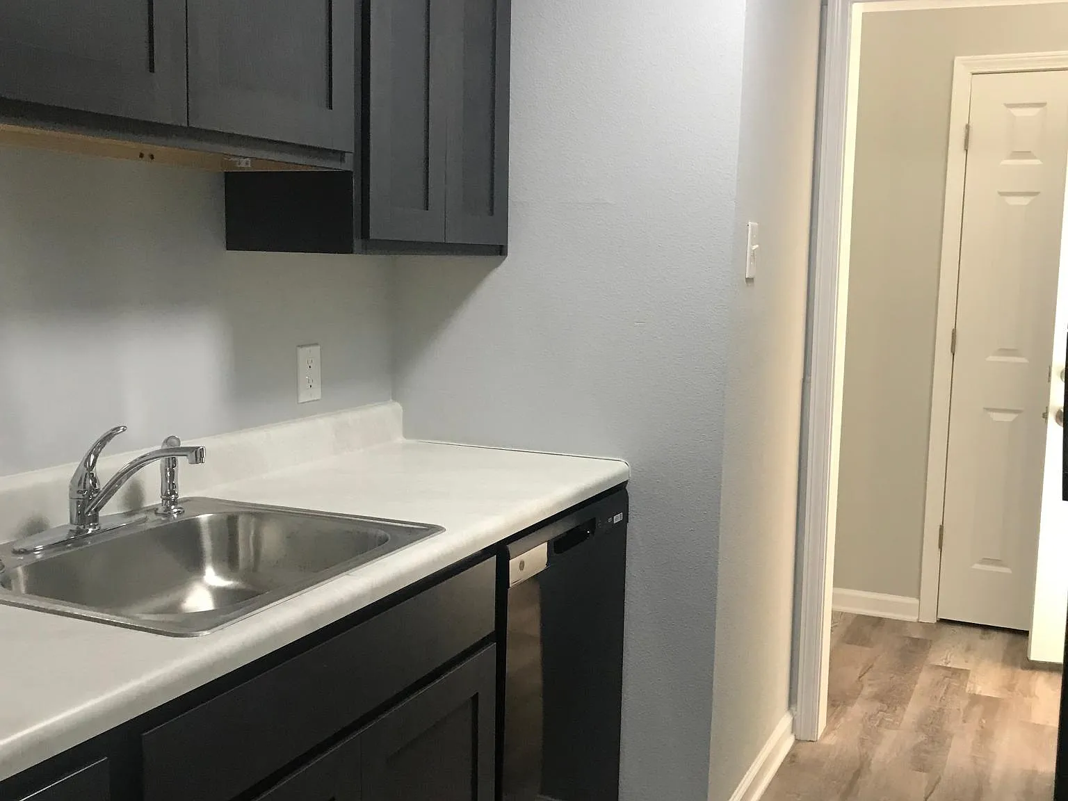 Cedarbrook Apartments — Photo 4