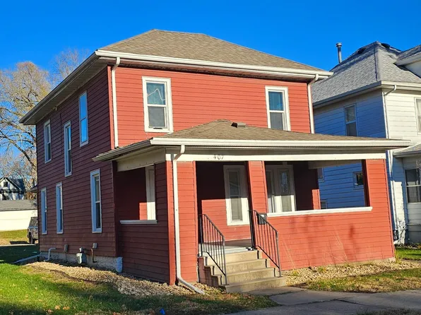 407 Locust St, Waterloo, IA 50701