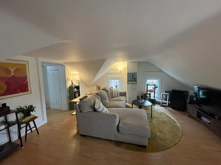 200 Washington Ave #3 — Photo 3