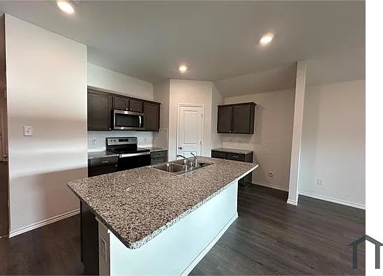 110 Alydar Ln — Photo 8