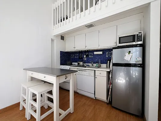 Rented by William J Farmer Inc | media 8
