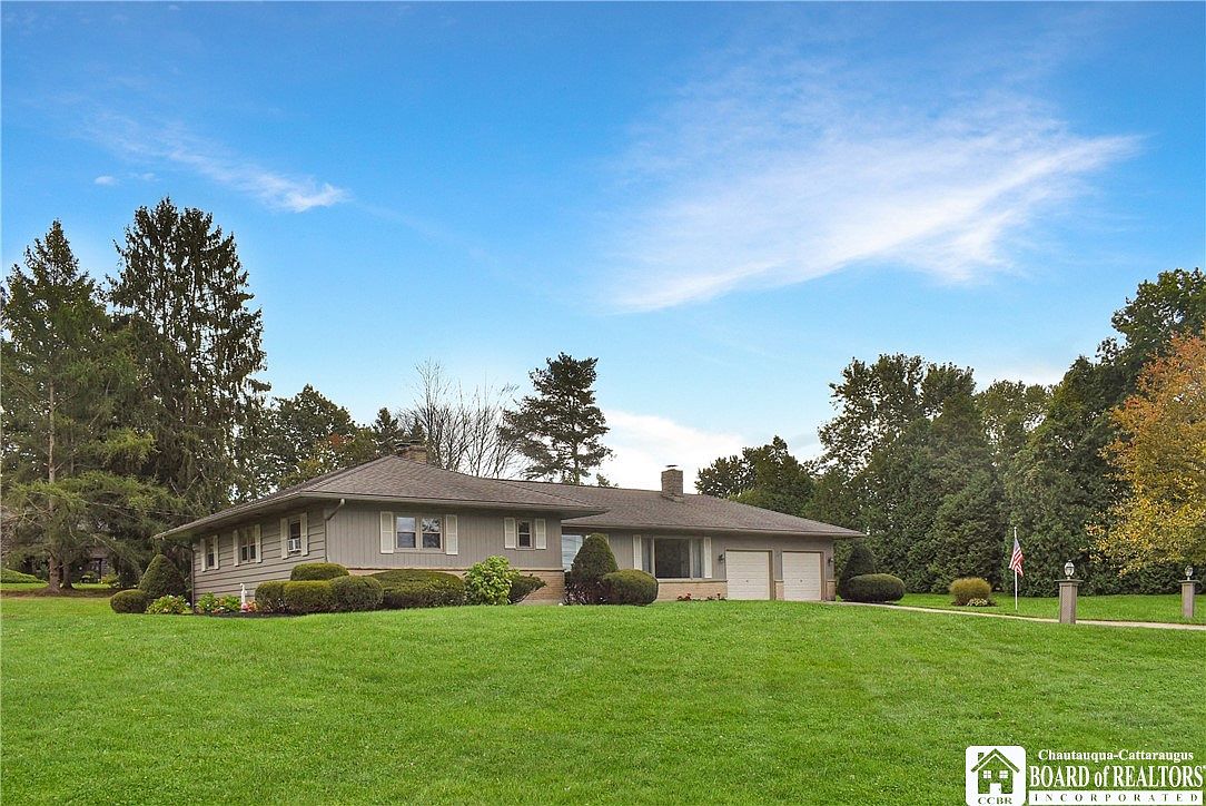 3686 Crestview Dr, Bemus Pt, NY 14712 Zillow