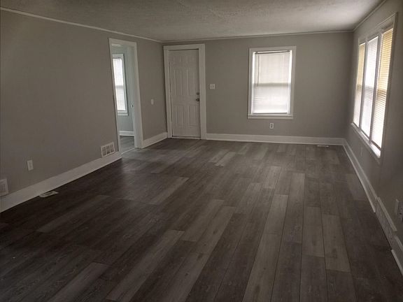 5th image of 219 S Pierpont Ave