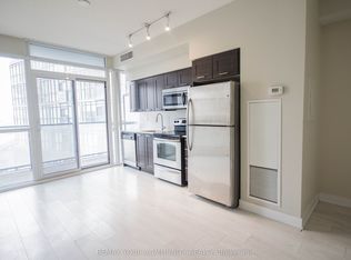 169 Fort York Blvd Unit 712, Toronto, ON M5V 0C8