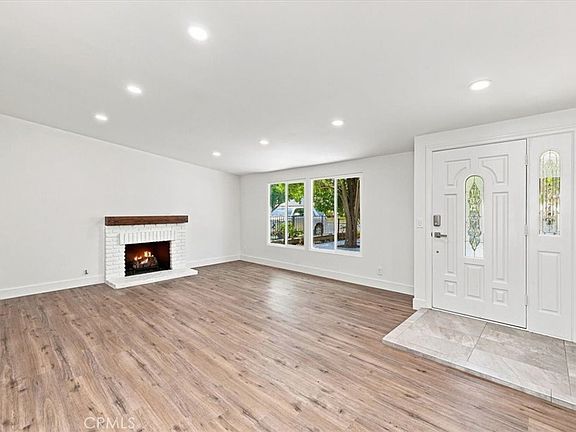 3rd image of 2160 McCormack Ln