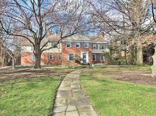 14575 Shaker Blvd, Shaker Heights, OH 44120