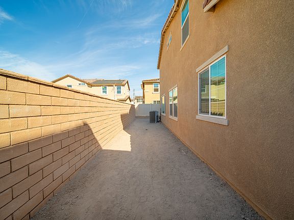 4th image of 16150 Alamo Ct
