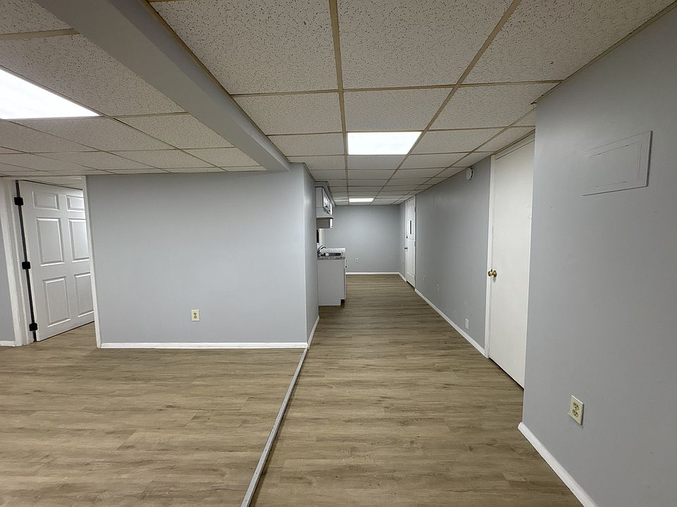 Entryway looking at the living room and kitchen area