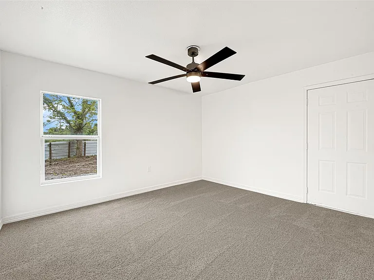 2631 Mansfield St — Photo 21