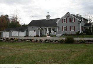 35 John Deere Ln E, Levant, ME 04456