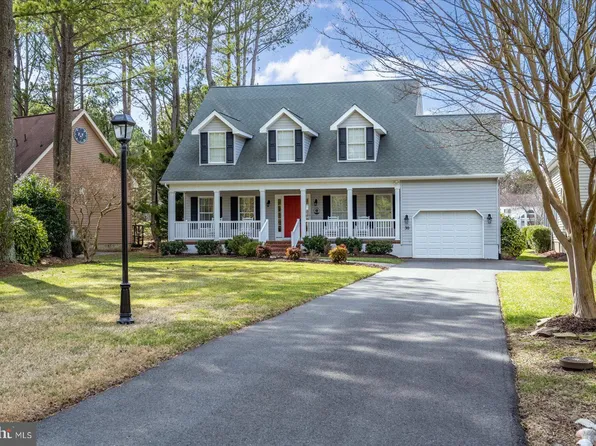 30 Boatswain Dr, Berlin, MD 21811