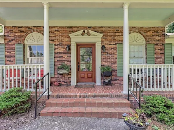 156 Celia St, Clayton, GA 30525