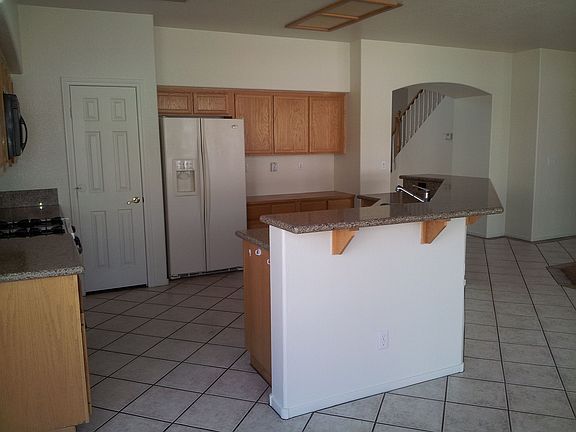 3rd image of 9240 Golden Feather Ct