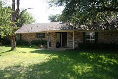 1st image of 140 Lakeland Dr