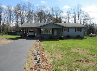 411 Hall Harbour Rd, Bassett, VA 24055