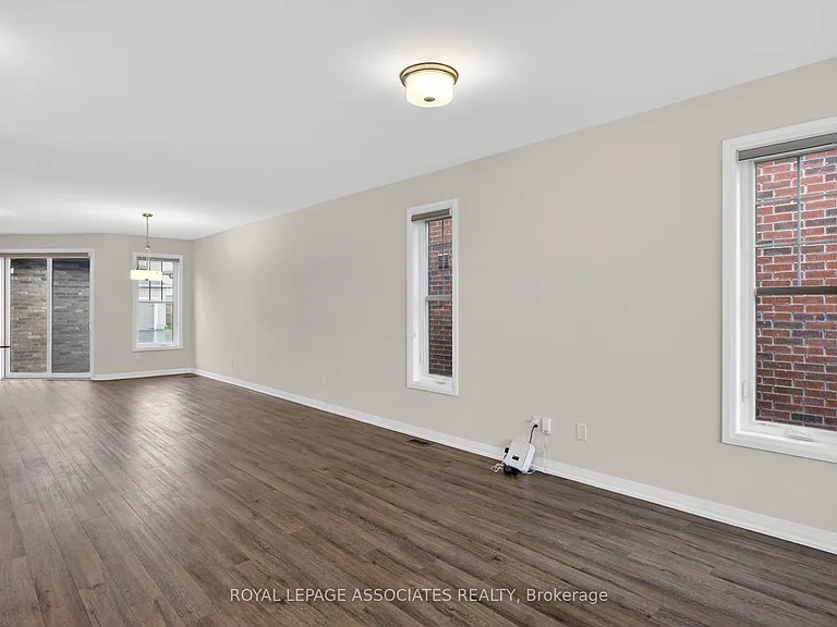 1047 Rippingale Trl — Photo 7