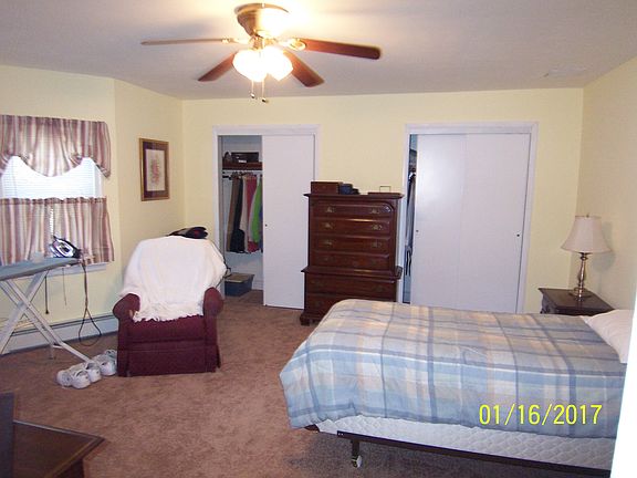 5th image of 51 Powell Ct