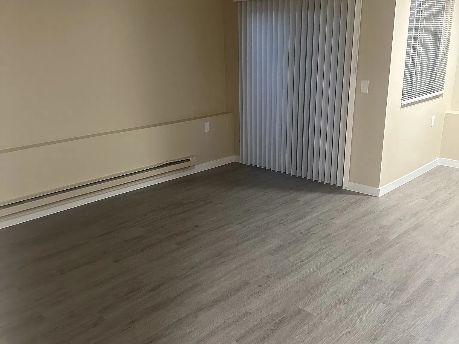 4531 Boardwalk Drive Building X - X-2 — Photo 2
