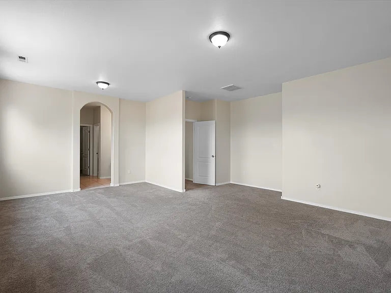 9319 Battle Creek St NW — Photo 15