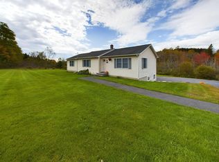 576 Horseback Rd, Carmel, ME 04419