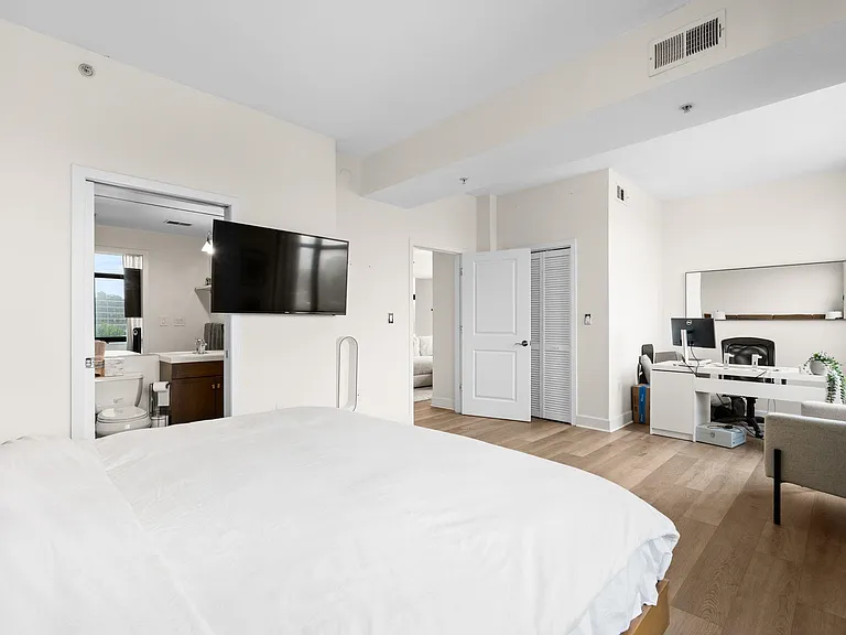 610 Newark St #7A — Photo 22